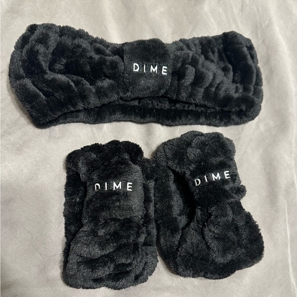 DIME Black Fuzzy Headband and Wristbands Set - Picture 1 of 5